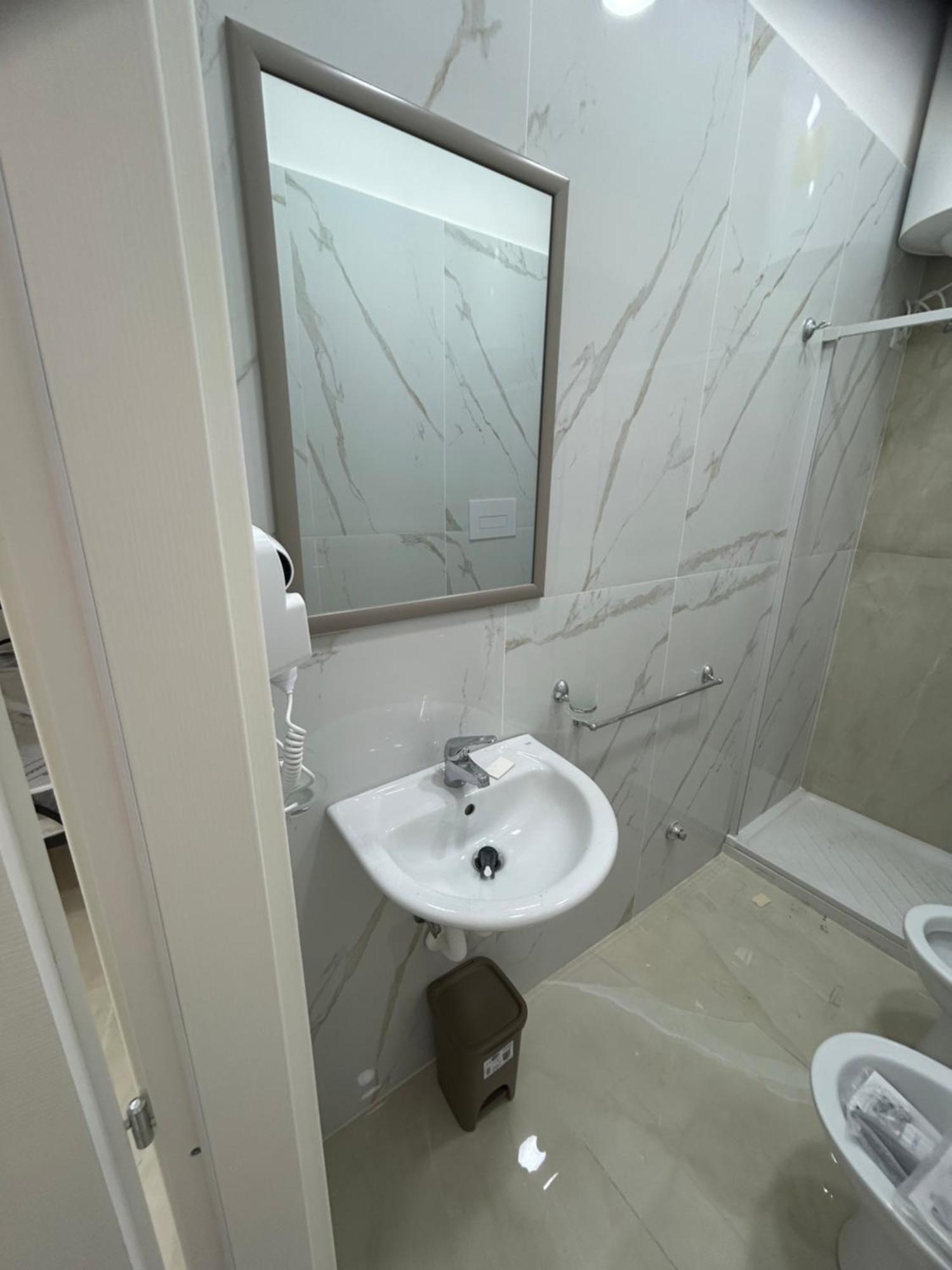 Luxury Rooms Carbonara 95 Νάπολη Εξωτερικό φωτογραφία