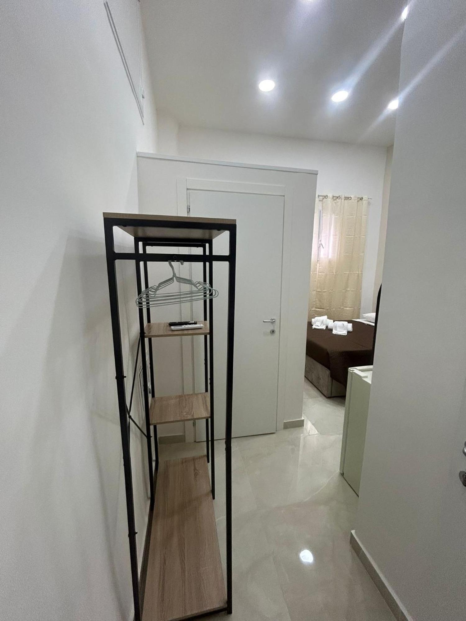 Luxury Rooms Carbonara 95 Νάπολη Εξωτερικό φωτογραφία