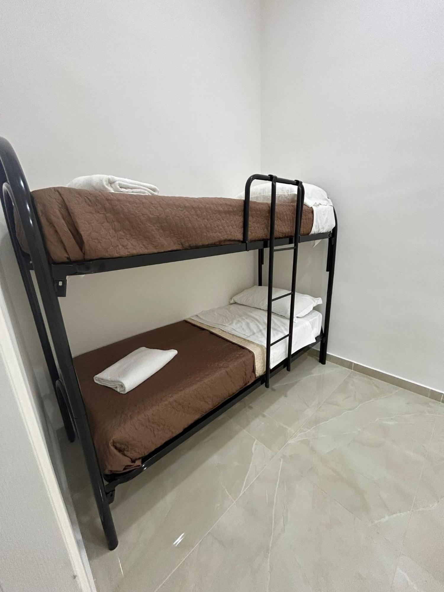 Luxury Rooms Carbonara 95 Νάπολη Εξωτερικό φωτογραφία